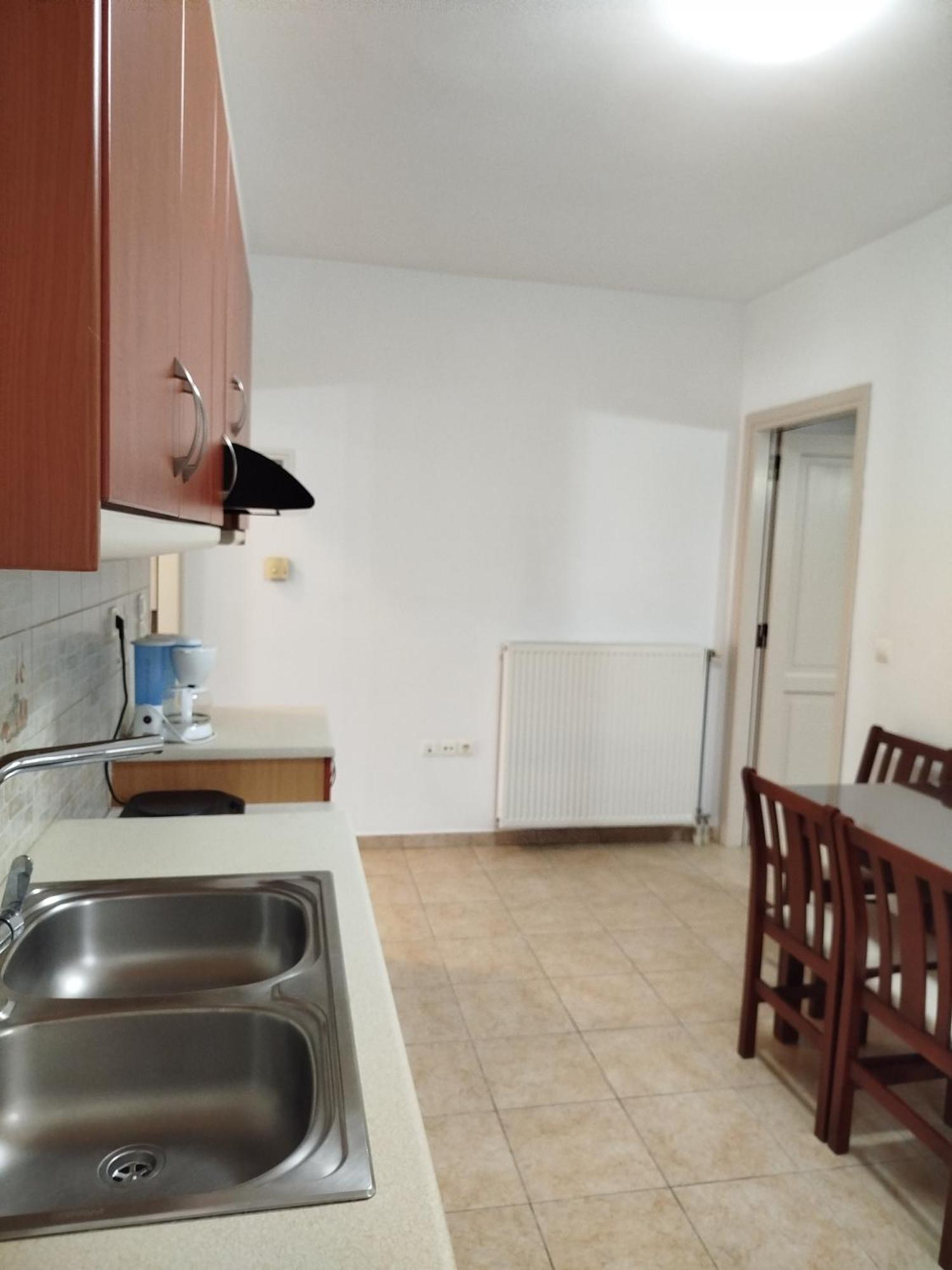 سكيروس Eleana Studios المظهر الخارجي الصورة